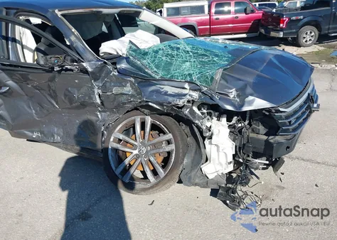 2018 Volkswagen Passat 2.0T R-Line/2.0T S from USA, damaged, VIN 1VWAA7A36JC015585